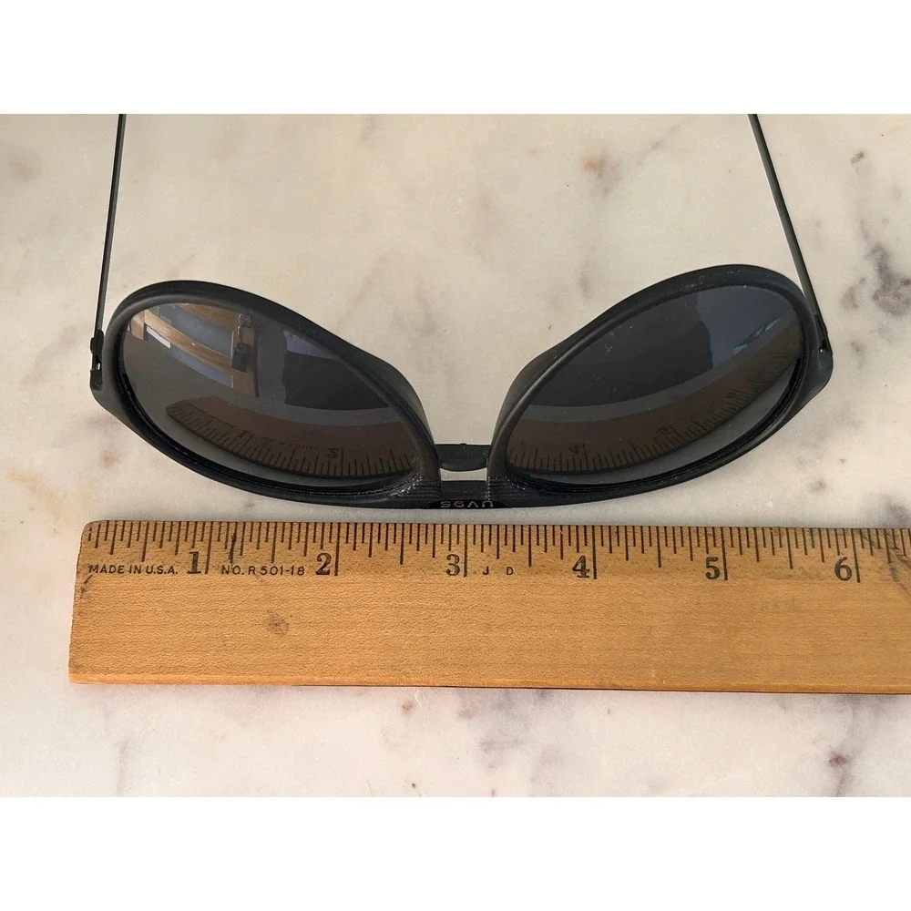 Ultravision vintage aviator
